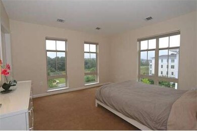 4 Repton Cir unit 4403, Watertown, MA 02472 - photo 3