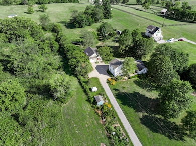 3532 Keene Troy Pike, Versailles, KY 40383 - photo 4