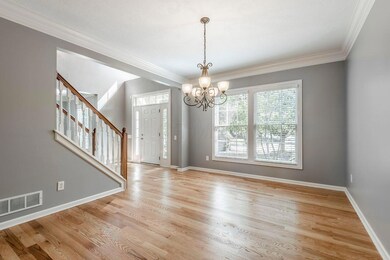 9826 Glasgow Ct, Dublin, OH 43017 - photo 4