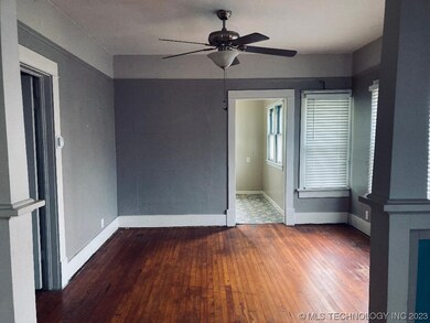 510 S Howerton Ave, Cushing, OK 74023 - photo 6