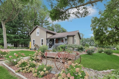 239 Nelson St, Sharon, WI 53585 - photo 2