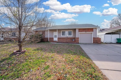 1307 E Kemper St, Wichita, KS 67216 - photo 2