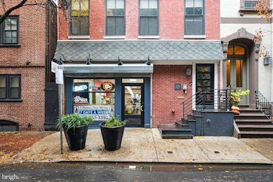 236 S 21st St unit CD, Philadelphia, PA 19103 - photo 2