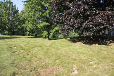 12 Camelot Dr, Bedford, NH 03110 - photo 3