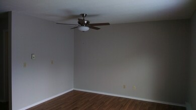 170 E Hadley Rd unit 116, Amherst, MA 01002 - photo 5