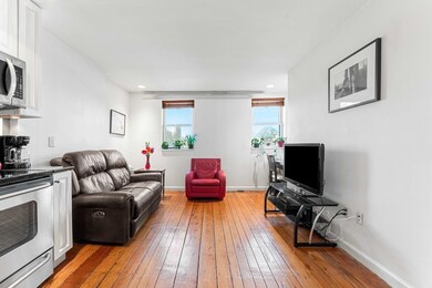 1914 Washington St unit 4, Roxbury, MA 02118 - photo 6