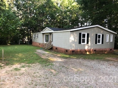 5644 Polson Ln, Iron Station, NC 28080 - photo 4