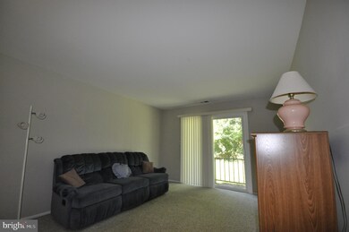 906 Silver Ct, Hamilton Square, NJ 08690 - photo 6