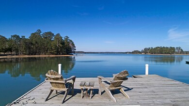 dock chairs with view2
