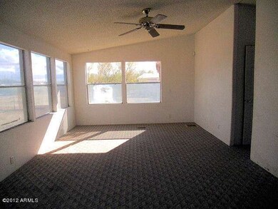 023-322673 - family room