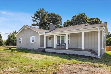 165 Tilley Ln, Statesville, NC 28625 - photo 2