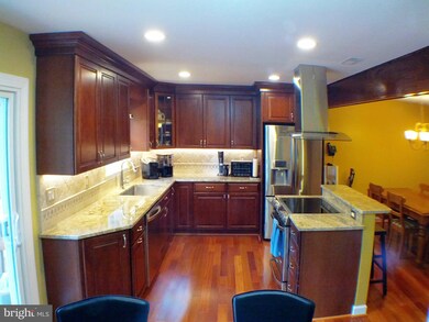 12229 Wye Oak Commons Cir unit 73, Burke, VA 22015 - photo 5