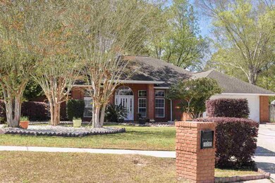 10305 Nightwind Cir, Cantonment, FL 32533 - photo 3