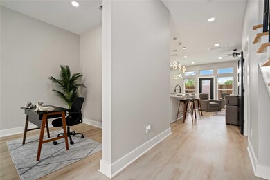 1017 Calvin Ave unit A-B, Houston, TX 77088 - photo 6