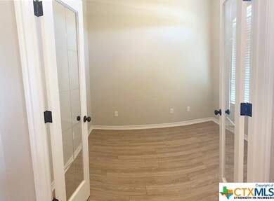 406 Magnolia Dr, Troy, TX 76579 - photo 6