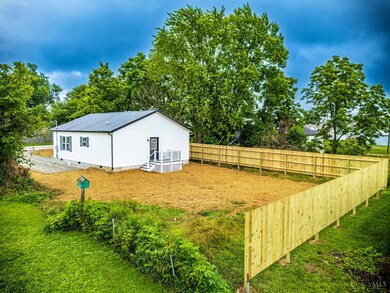 707 Boyd Ave, West Union, OH 45693 - photo 5