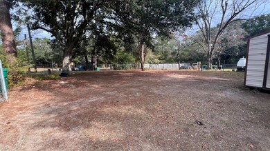 1513 W Gordon Ave, Albany, GA 31707 - photo 3