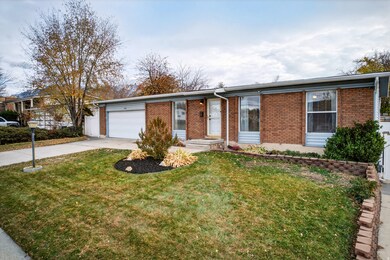 386 Pioneer Ave, Sandy, UT 84070 - photo 3