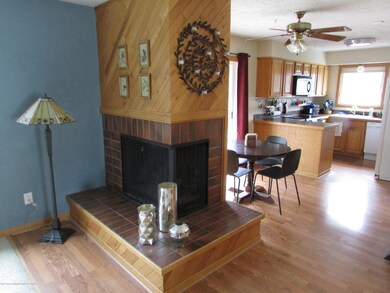 Combo Room