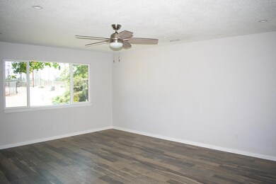 2150 Grandview Ave, Redding, CA 96001 - photo 7