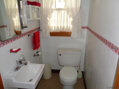 1160 Club Dr, Johnstown, PA 15905 - photo 7