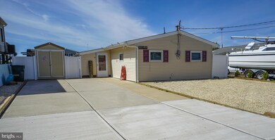 9 W Mohawk Dr, Little Egg Harbor Township, NJ 08087 - photo 2