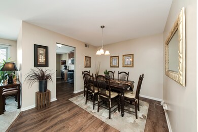 21 Exeter Ct unit 201A, Naperville, IL 60565 - photo 3