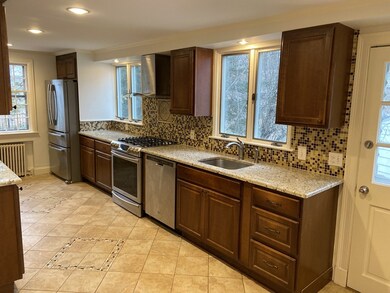 106 Brookline St, Chestnut Hill, MA 02467 - photo 4