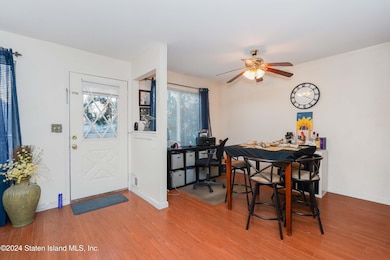 237 Loretto St, Staten Island, NY 10307 - photo 6