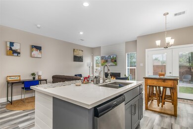 5417 Texas St unit A, Houston, TX 77011 - photo 2