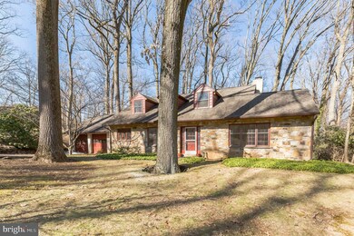 265 Forest Hills Cir, Devon, PA 19333 - photo 3