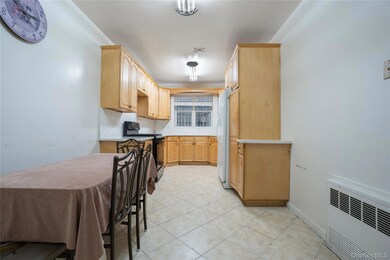 570 Wythe Ave unit 6A, Brooklyn, NY 11211 - photo 2