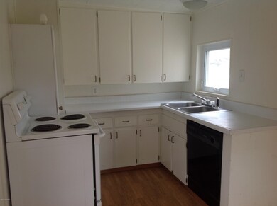 130 E Sycamore-Cute Kitchen view 2