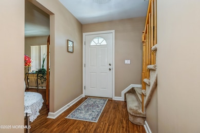 02_12AaronsWay_32_Foyer_HiRes