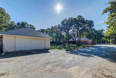 284 E Ridge St, Decatur, TX 76234 - photo 6