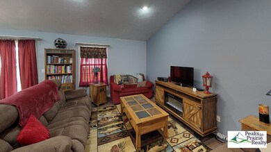 2843 Glacier Ave, Cody, WY 82414 - photo 4