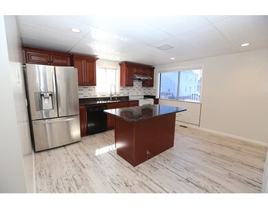 14 Whittier St, Lynn, MA 01902 - photo 2