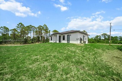 1262 Bowles Ave, Lehigh Acres, FL 33913 - photo 5