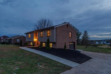 002-61-Longview-Ct-Lancaster-KY-40444-SM