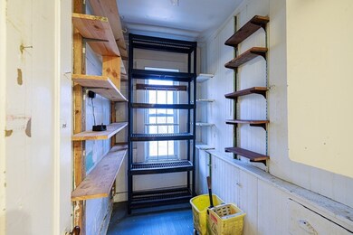 92 Cedar St, Springfield, MA 01105 - photo 5