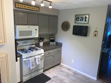 100 Merrimack Ave unit 156, Dracut, MA 01826 - photo 4