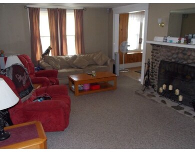 83 Malden St, Worcester, MA 01606 - photo 3