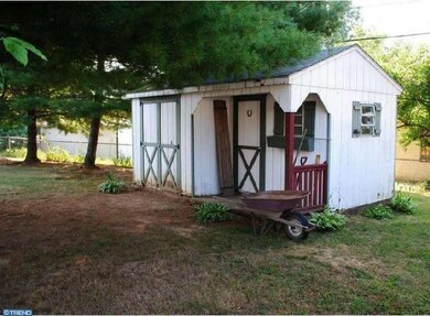 3746 Susan Ln, Brookhaven, PA 19015 - photo 7