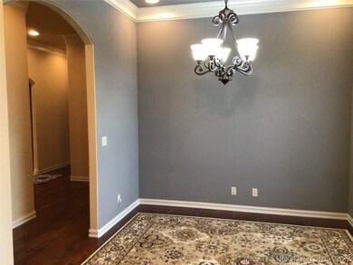 807 S Tallchief Ave, Skiatook, OK 74070 - photo 7