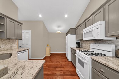 1927 SW 38th St, Redmond, OR 97756 - photo 7