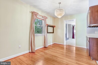 6941 Westhampton Dr, Alexandria, VA 22307 - photo 6