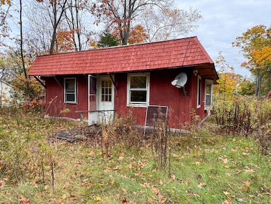 137 Heywood Rd, Winslow, ME 04901 - photo 3