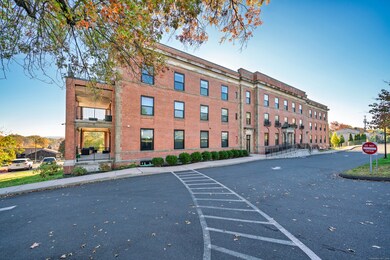 170 Ridge Rd unit 103, Wethersfield, CT 06109 - photo 4