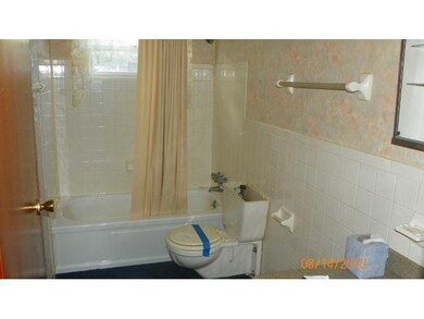 6525 Dobson Square W, Columbus, OH 43229 - photo 7