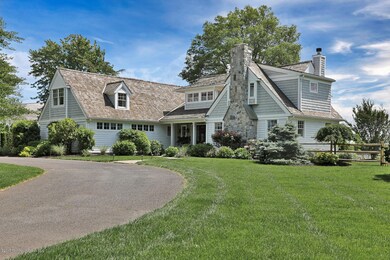 6 Edwards Point Road